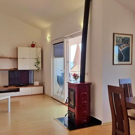 Apartments Gajo Omis Room photo