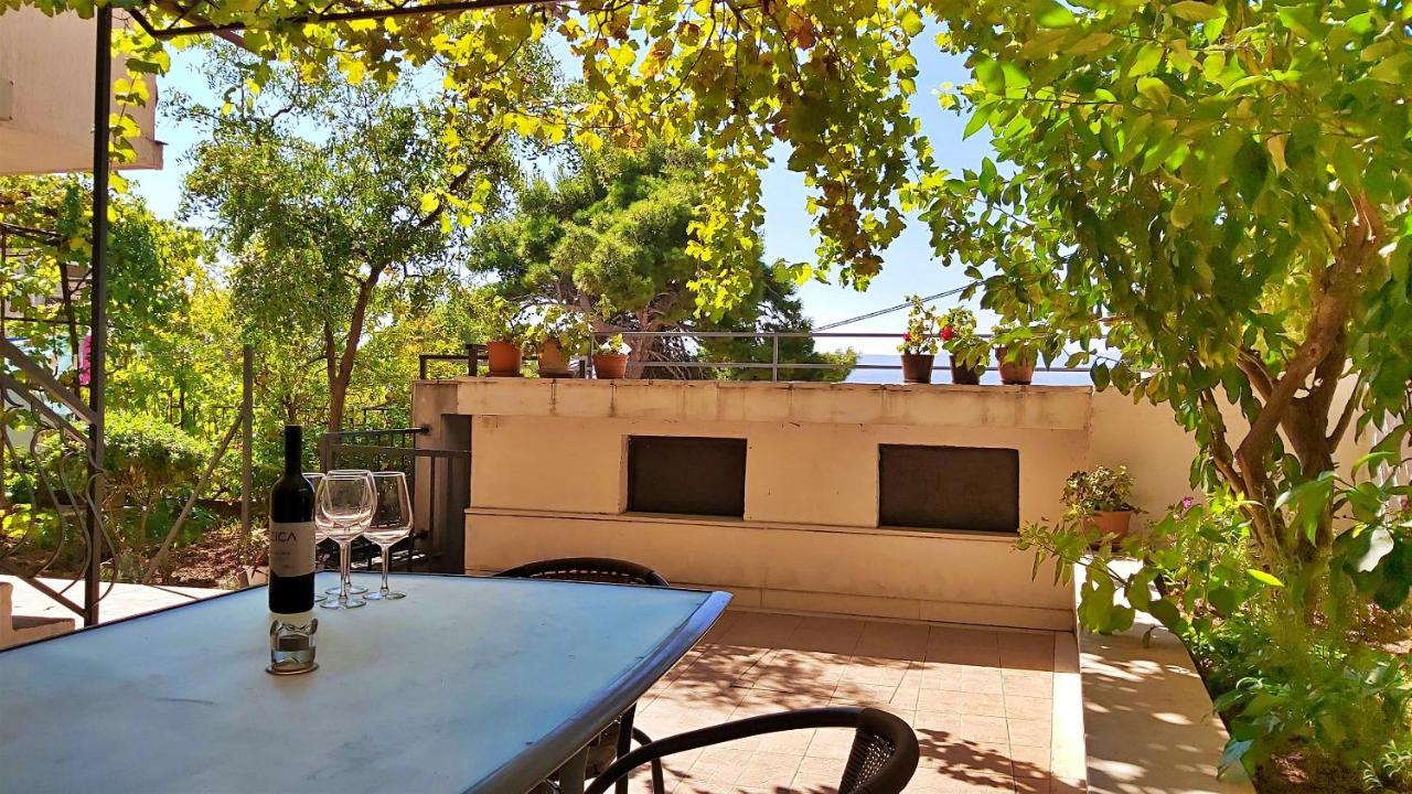 Apartments Gajo Omis Exterior photo